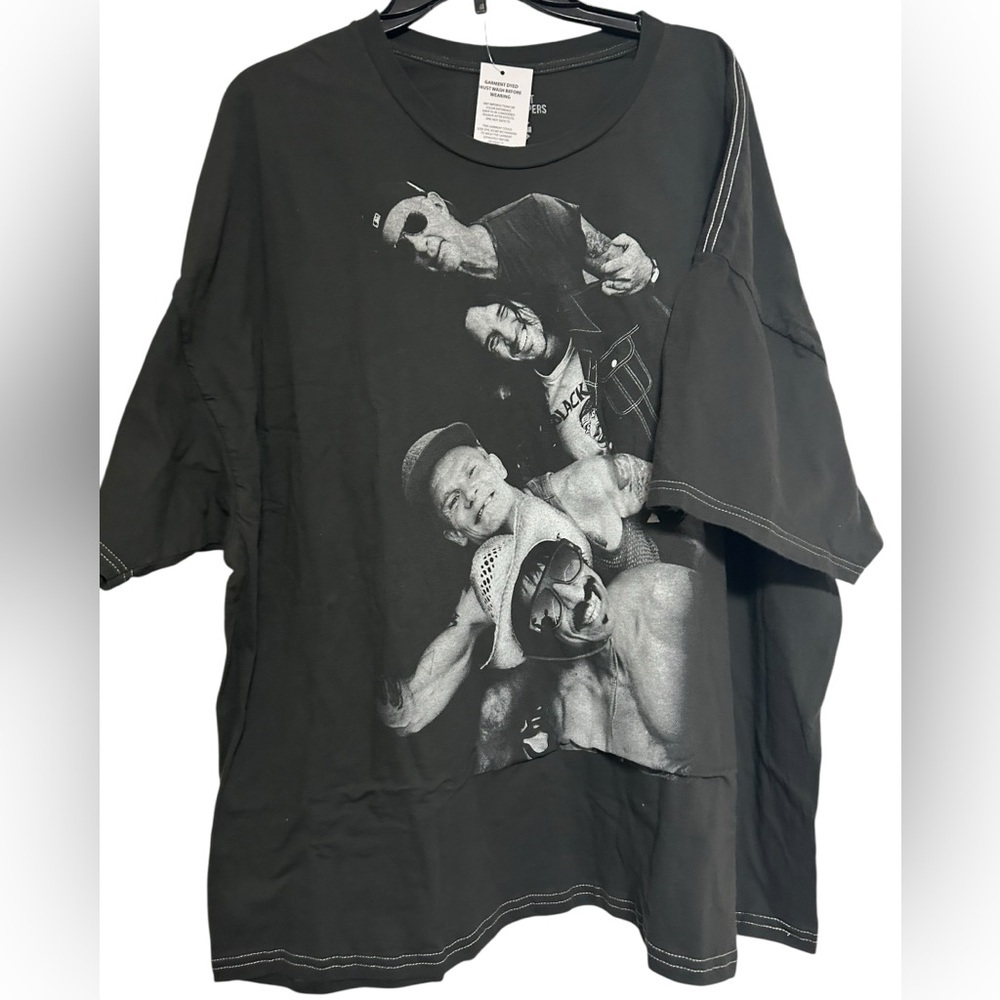 Red Hot Chili Peppers "Unlimited Love" World Tour Max90 Graphic T-Shirt Size 3XL